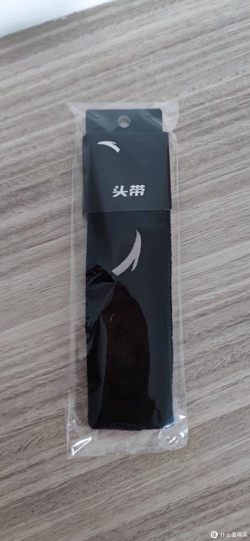 头戴凤冠是什么意思猜什么生肖