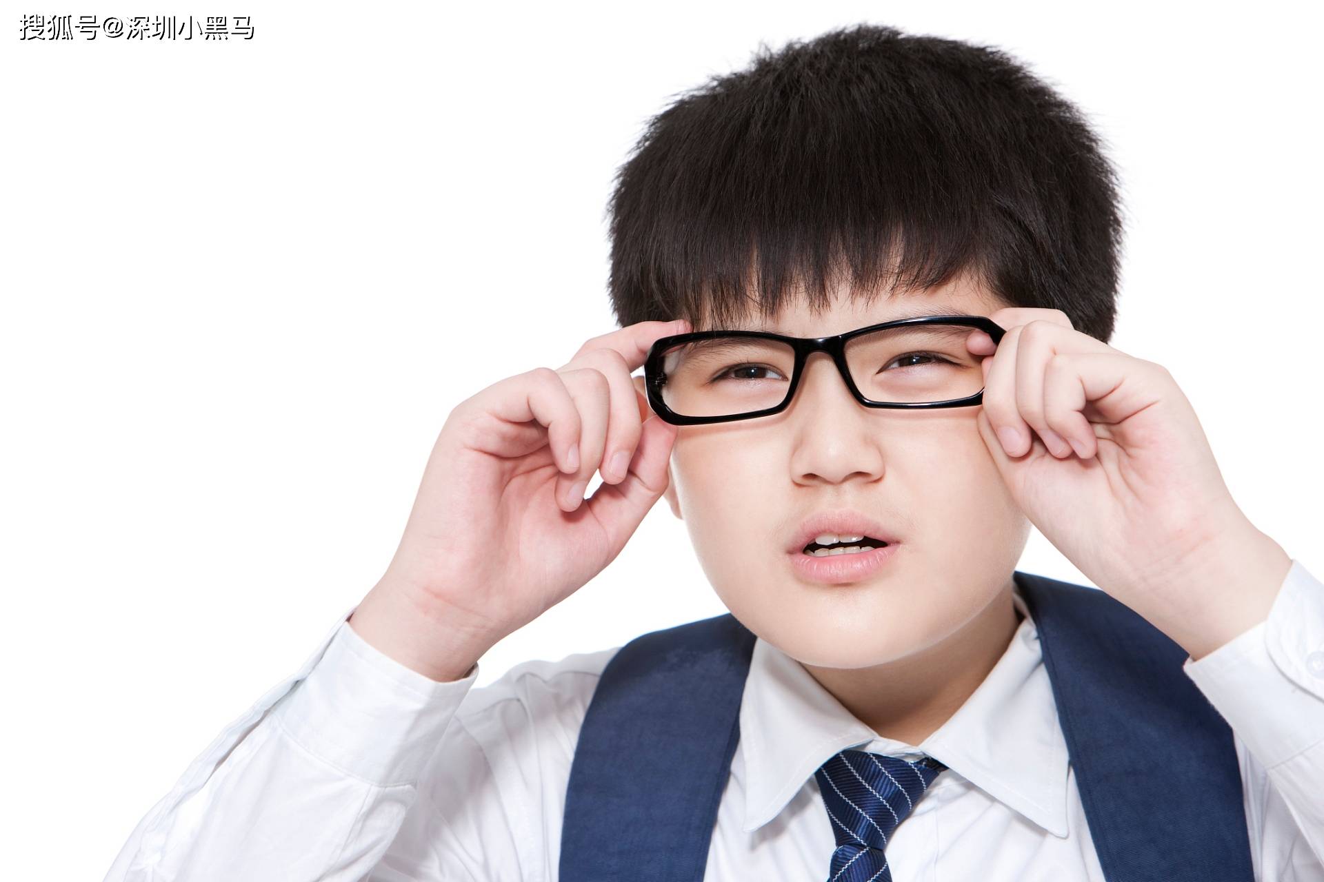 刷屏时代<strong></p>
<p>防蓝光镜片
</strong>，防蓝光究竟是救命稻草还是陷阱？:防蓝光镜片
