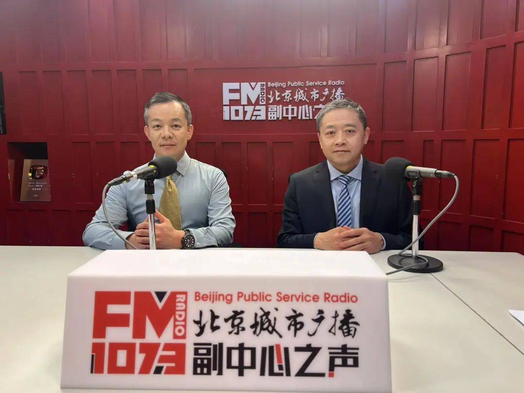 屈光新变革 近视老视都摘镜:近视镜